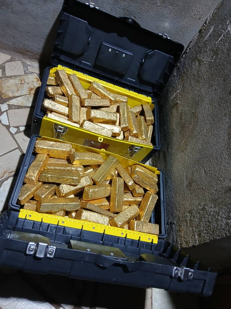Lingots d'or 21 à 23 carats — MEADMEJE COMACVEOR